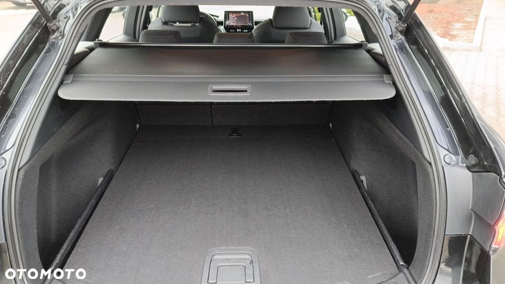 Toyota Corolla 1.8 Hybrid Comfort - 12