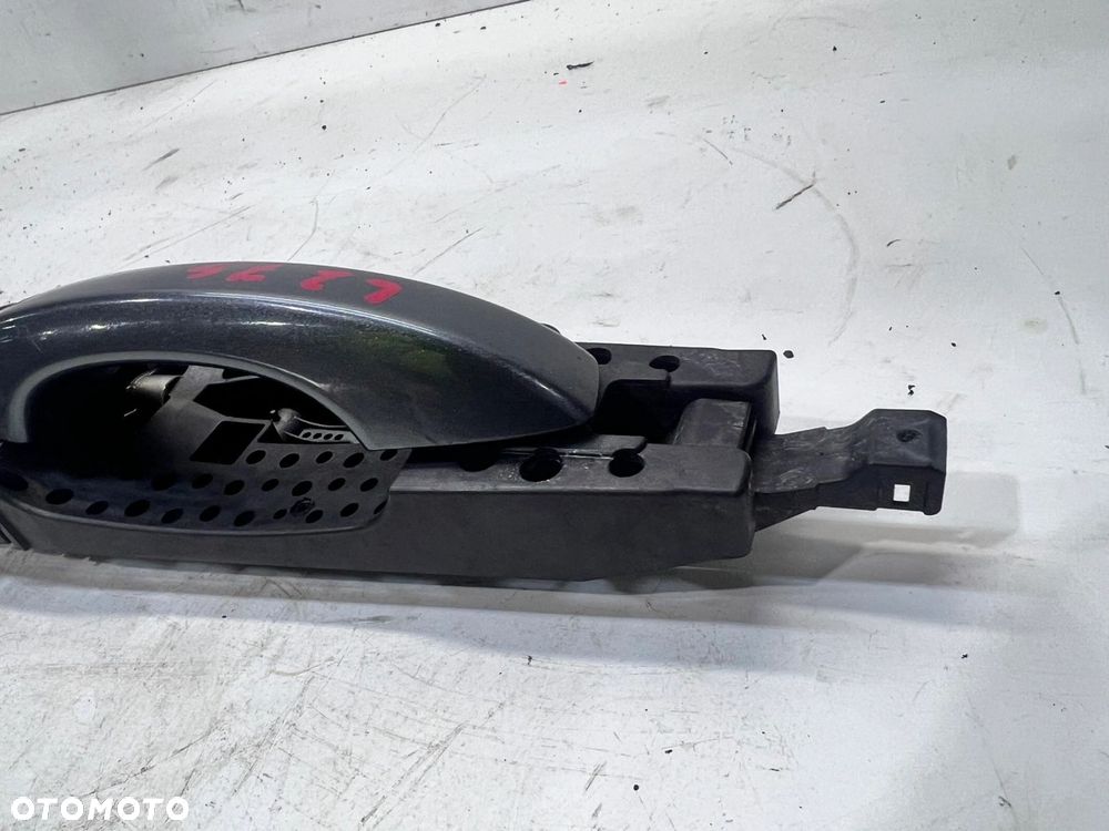 KLAMKA LEWY PRZÓD TYŁ AUDI A6 C7 4H0837885 LZ7S - 6