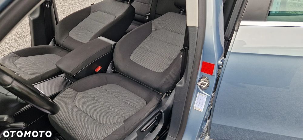 Volkswagen Passat 2.0 TDI Highline - 31