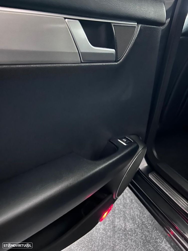 Mercedes-Benz C 220 BlueTEC Avantgarde - 33