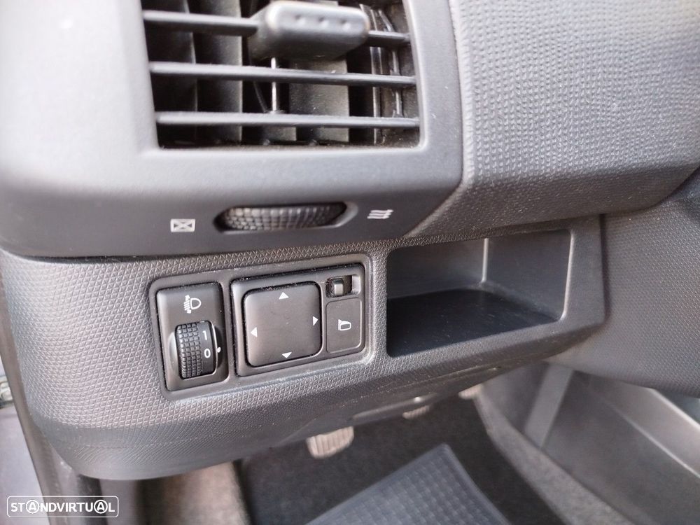 Nissan Micra 1.2 Tekna AC - 24