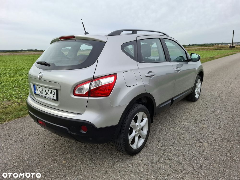 Nissan Qashqai 2011 photo 5