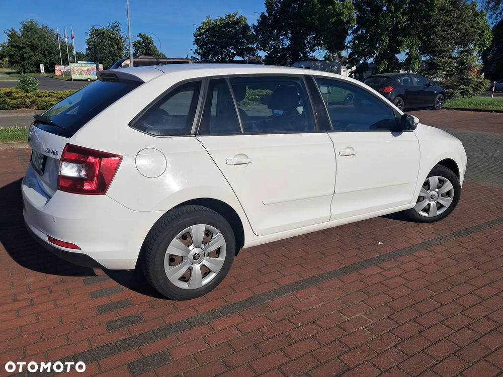 Skoda RAPID 1.6 TDI DPF Ambition - 2