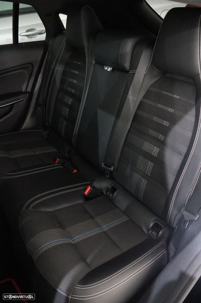 Mercedes-Benz CLA 200 CDI 7G-DCT Urban - 5