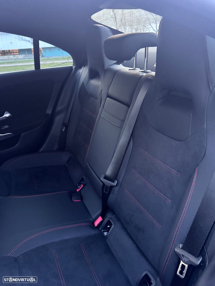 Mercedes-Benz CLA 250 - 11