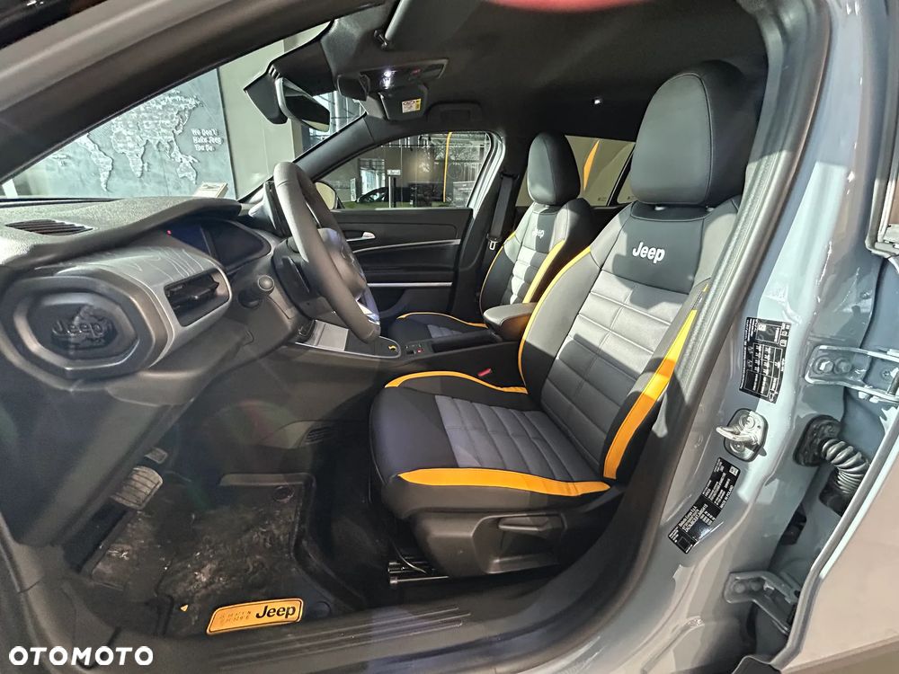 Jeep Avenger 1.2 T3 mHEV The North Face 4xe eDCT6 - 6