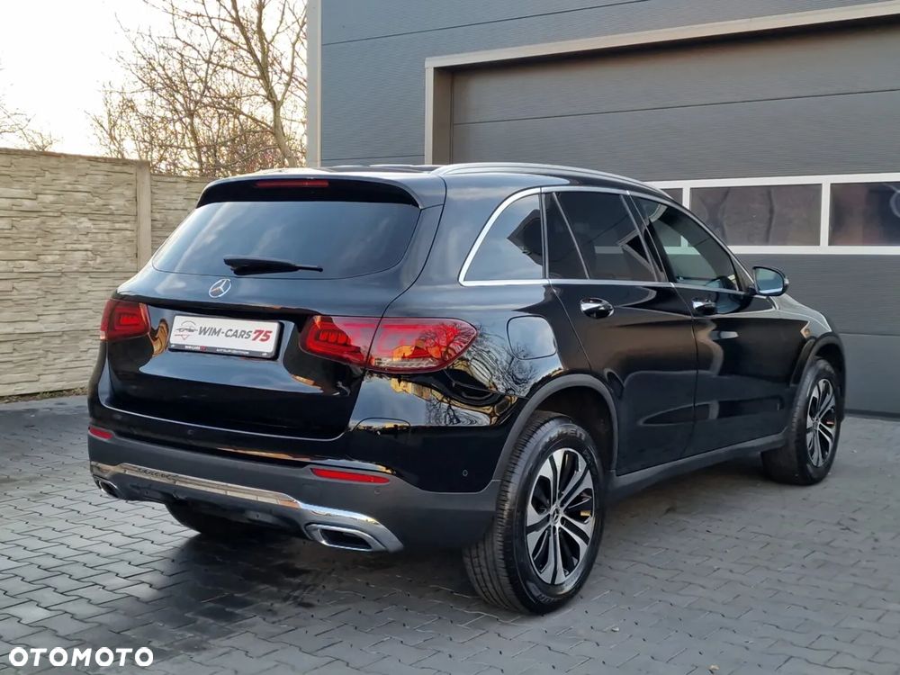 Mercedes-Benz GLC - 11