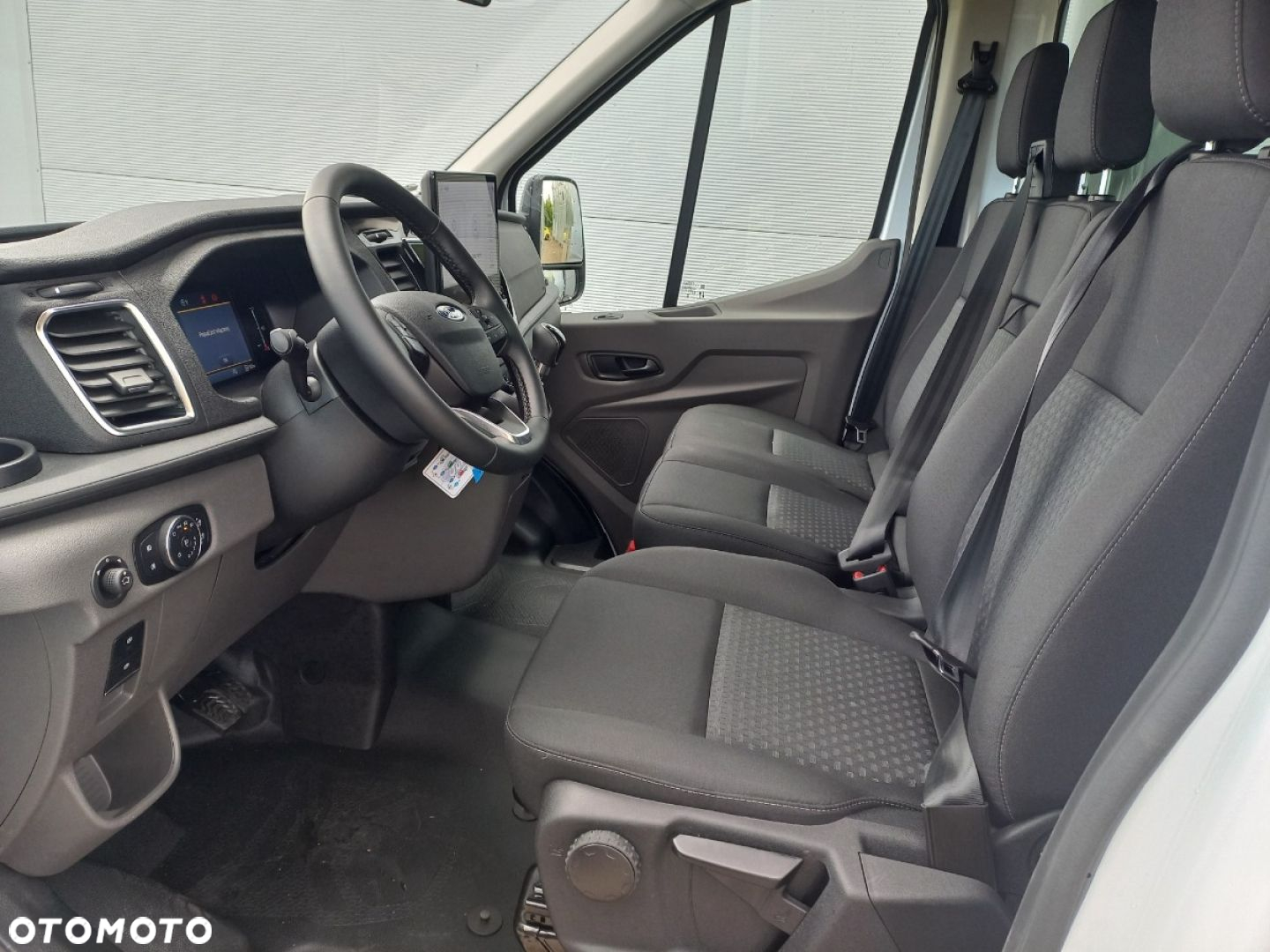 Ford transit - 13