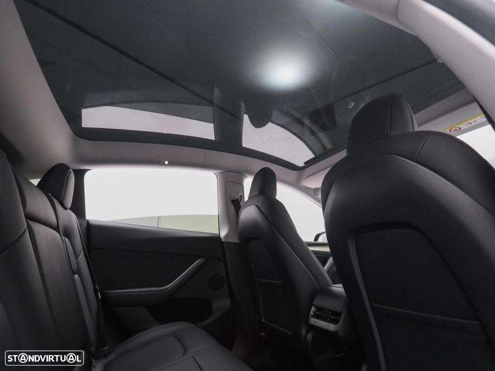 Tesla Model Y Long Range Tração Integral - 12