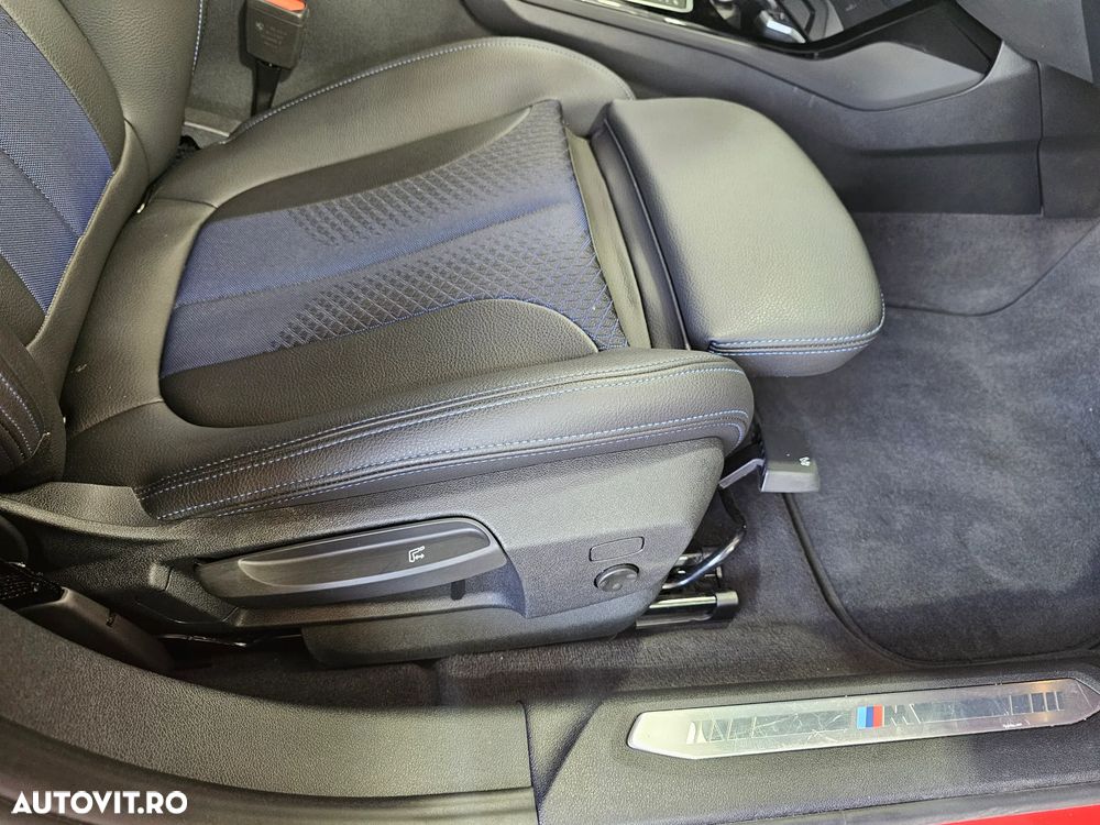 BMW Seria 1 118i Aut. M Sport - 30