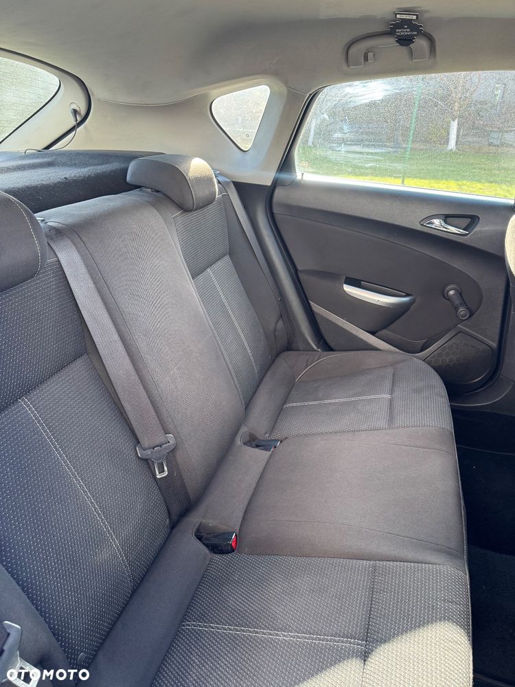 Opel Astra 1.7 CDTI Edition - 10