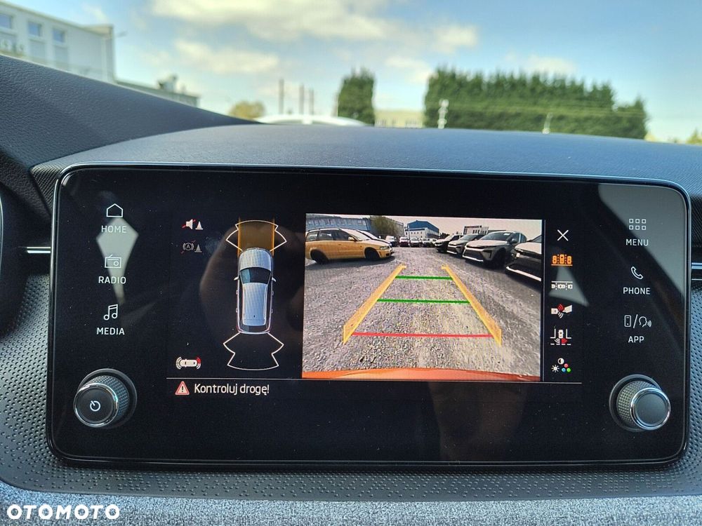 Skoda Kamiq 1.0 TSI Drive - 38