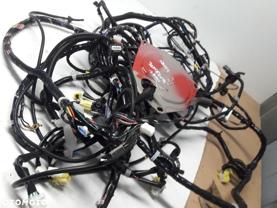 Instalacja wewnętrzna tylna Juke 2015 - 1