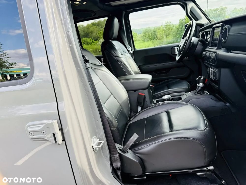 Jeep Wrangler Unlimited 2.0 4xe Plug-In Hybrid Hardtop Sahara - 9