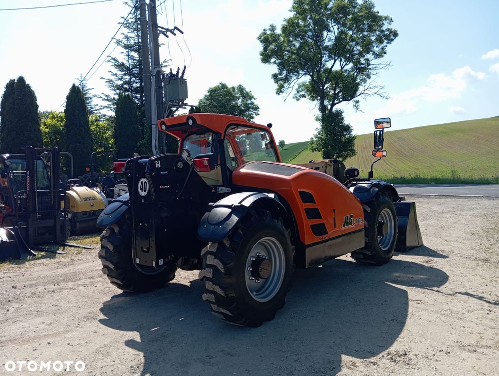 JLG Ładowarka teleskopowa JLG 3707 PS - 4