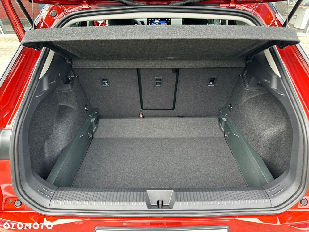 Volkswagen T-Roc 1.5 eTSI Life DSG - 28