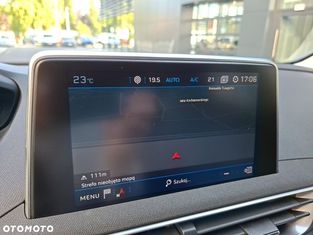 Peugeot 5008 1.5 BlueHDi Allure S&S - 26