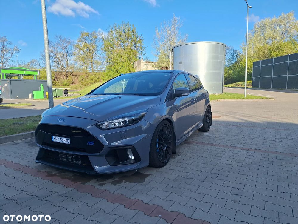 Ford Focus - 1