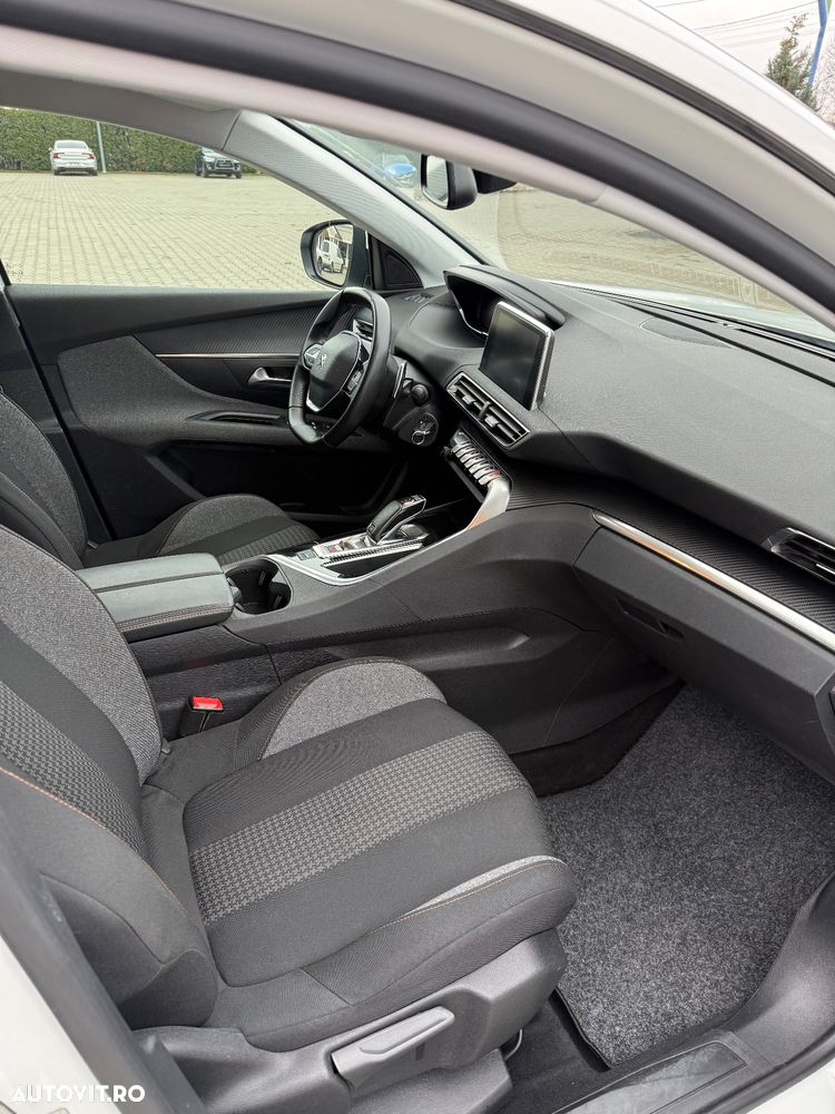 Peugeot 3008 1.2 PureTech 130 EAT8 Allure Pack - 14