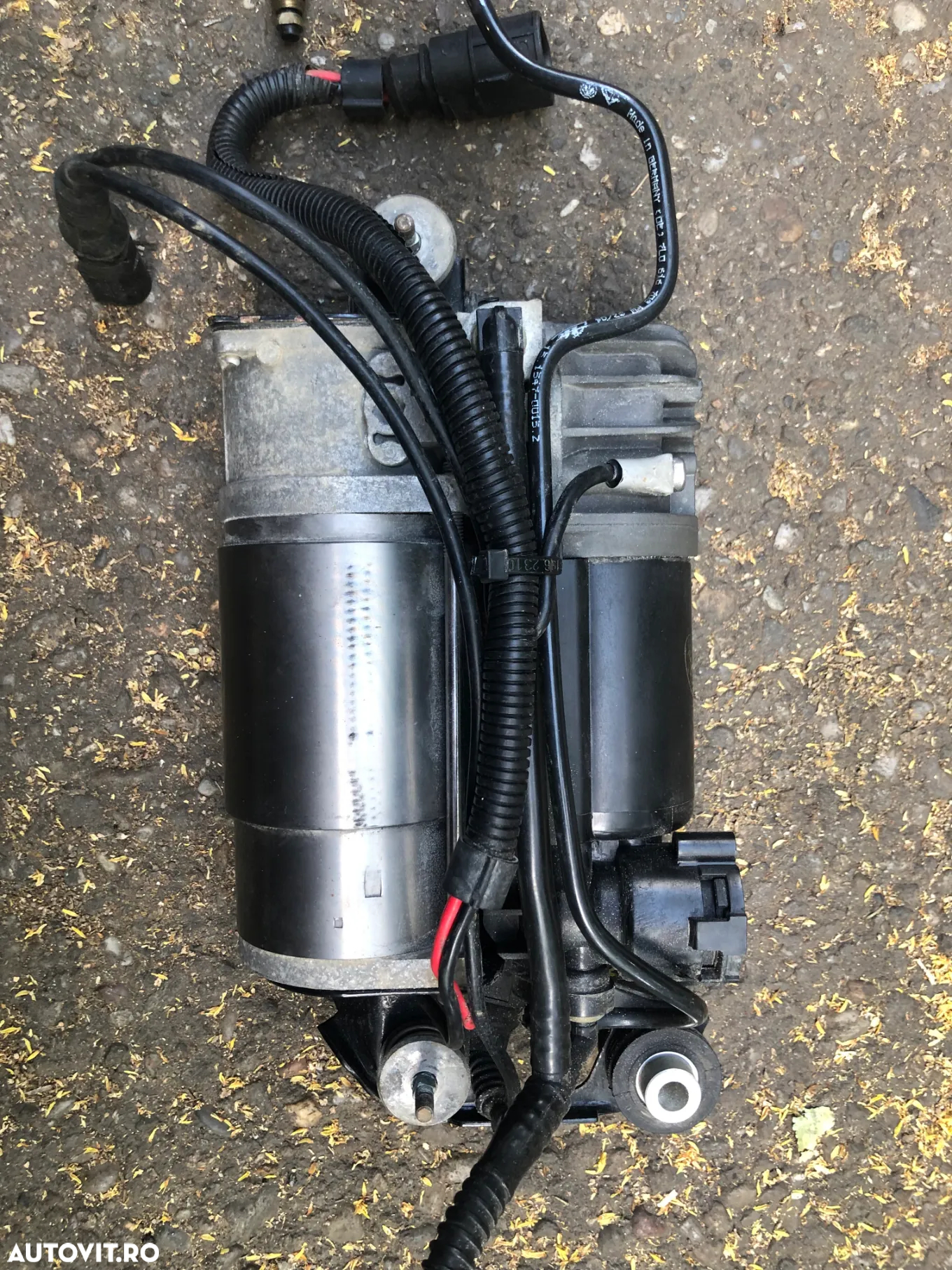Compresor suspensie perne de aer VW Touareg 7L 2006 - 3