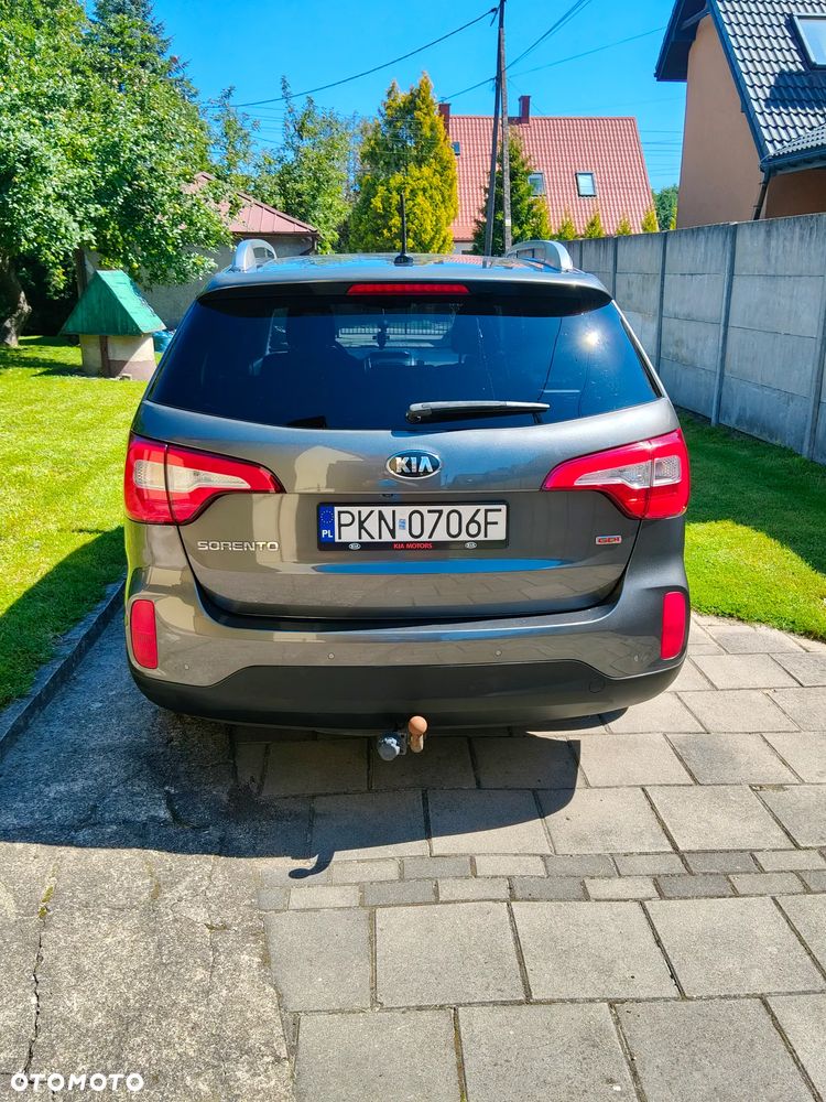 Kia Sorento - 4