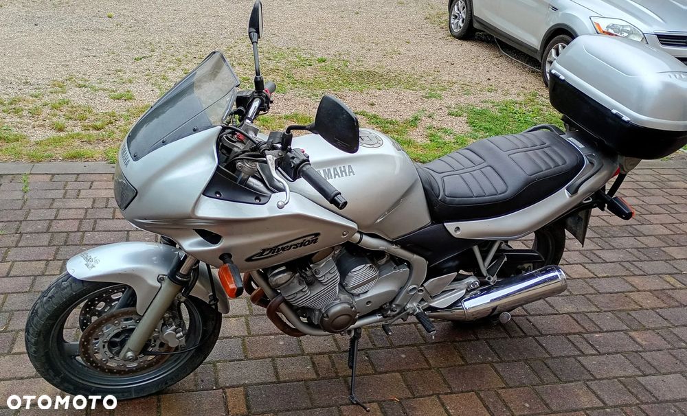 Yamaha XJ - 3