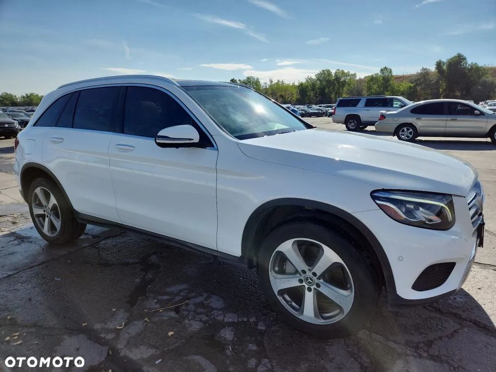 Mercedes-Benz GLC 300 4Matic 9G-TRONIC - 1