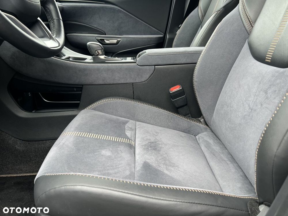 Lexus LBX 1.5 Hybrid Cool - 10