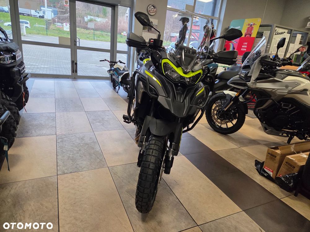 Benelli TRK 702X - 5