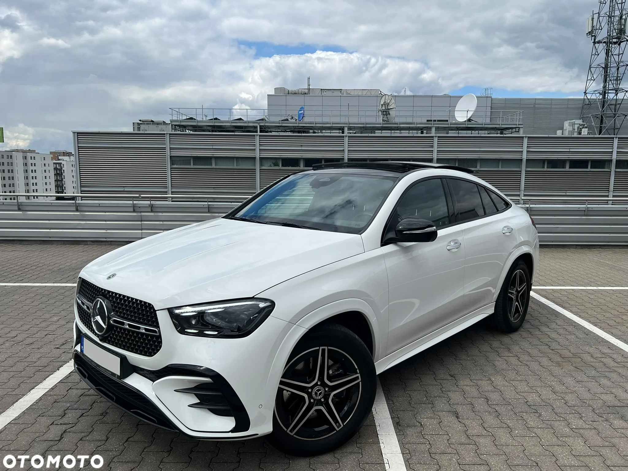 Mercedes-Benz GLE - 39