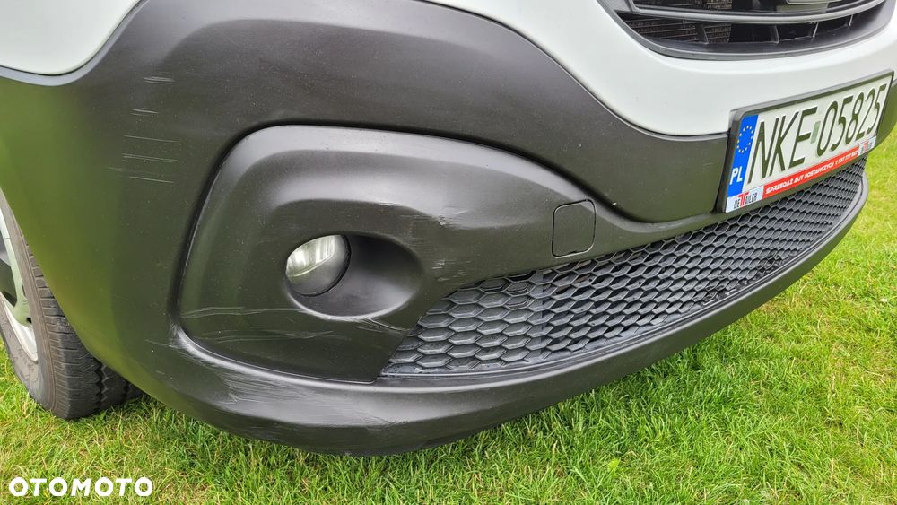 Renault Trafic - 23