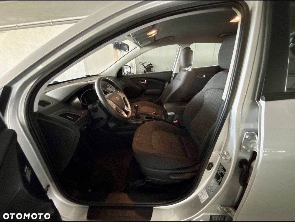 Hyundai ix35 2.0 CRDi Comfort 2WD - 11