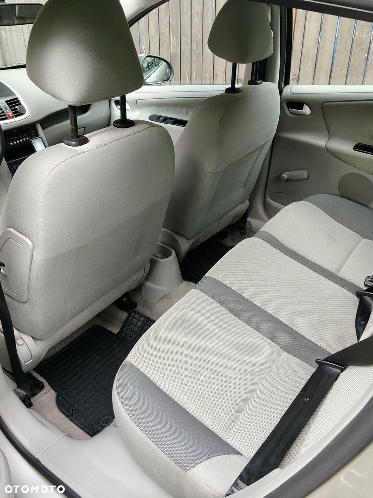 Peugeot 207 1.4 - 2