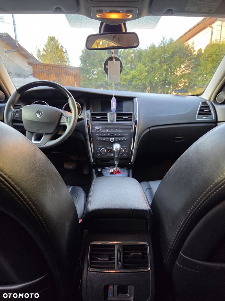 Renault Latitude 2.0 dCi Initiale - 8