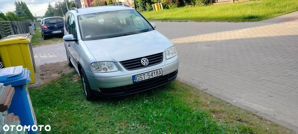 Volkswagen Touran 1.6 Basis - 1
