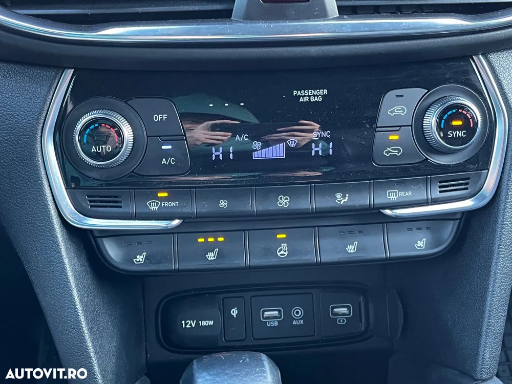 Hyundai Santa Fe - 27