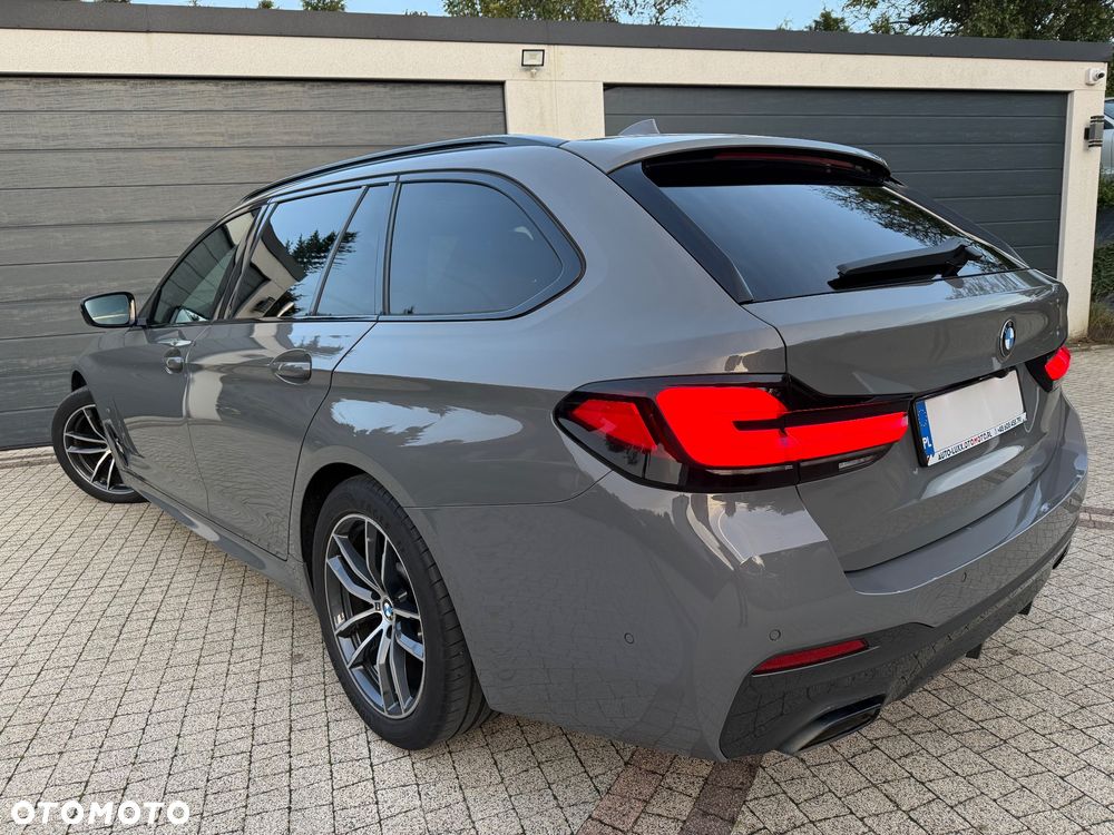 BMW Seria 5 520d M Sport - 17
