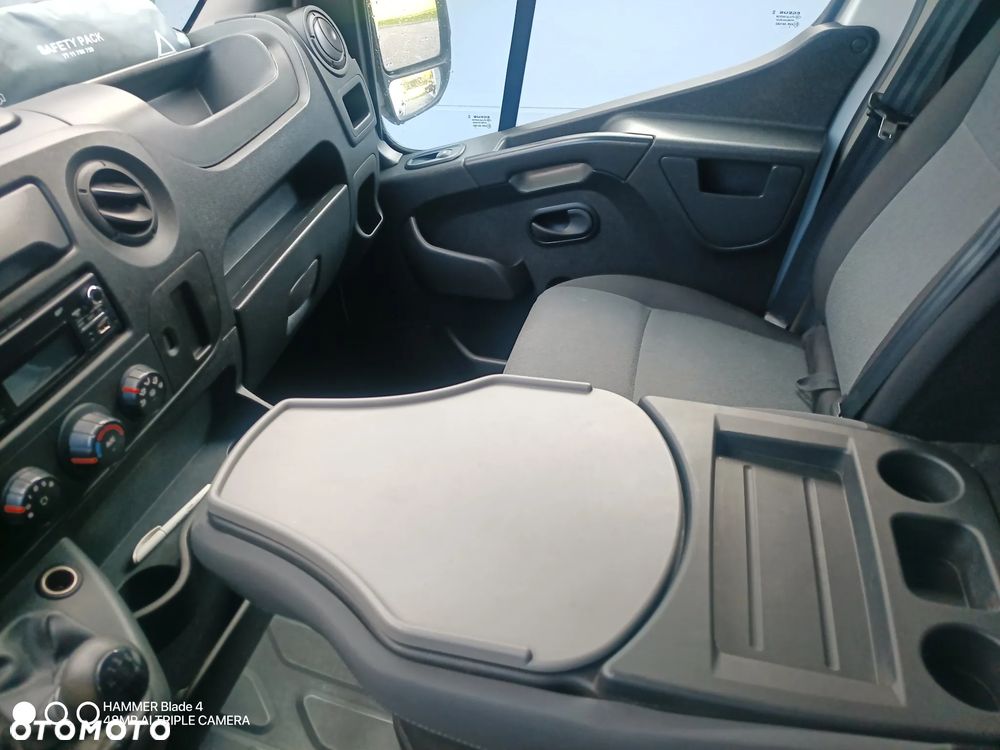Renault Master - 16