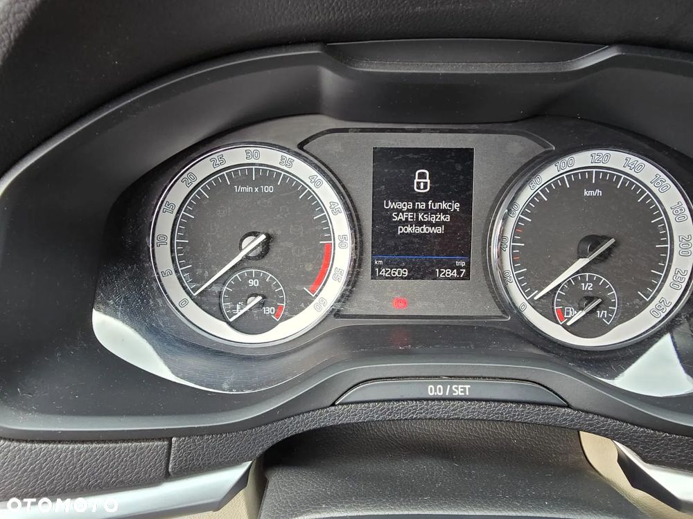 Skoda Karoq 1.6 TDI SCR 4x2 Ambition DSG - 8