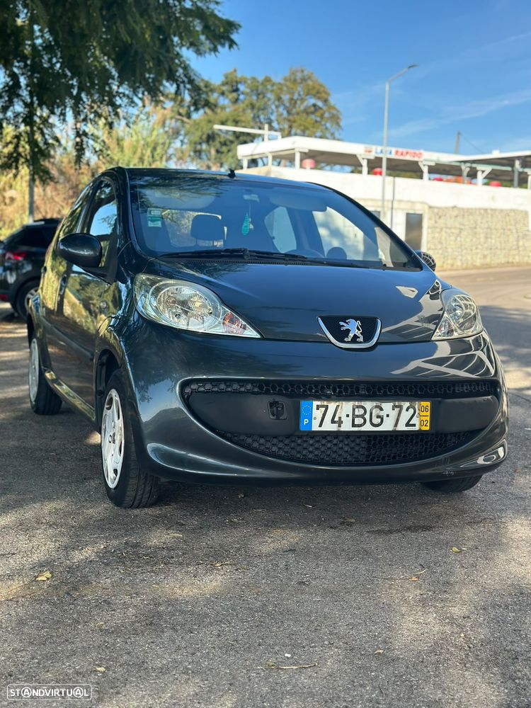 Peugeot 107 1.0 Urban - 2