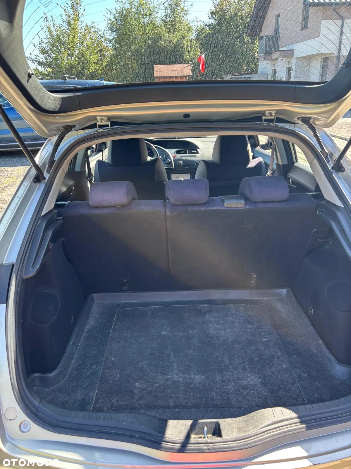 Honda Civic 1.8 Comfort - 8