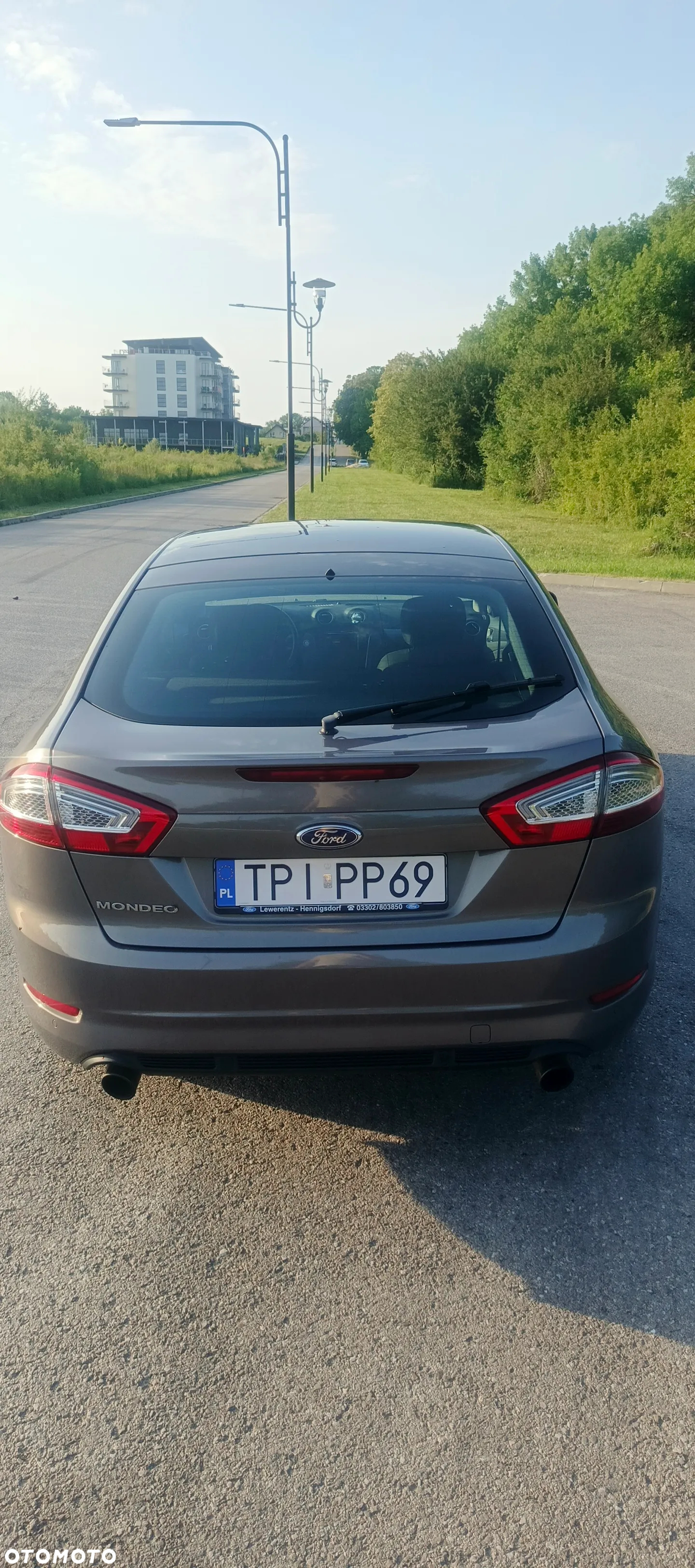Ford Mondeo 2.0 EcoBoost Titanium - 18