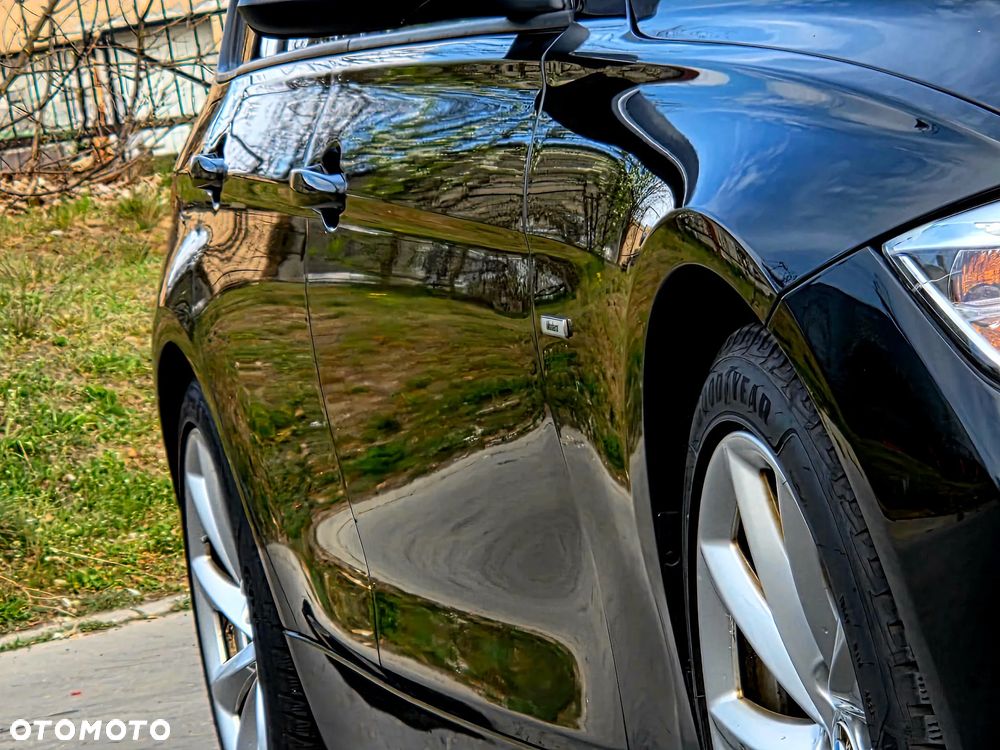 BMW Seria 3 330d Sport-Aut Blue Performance Modern Line - 8