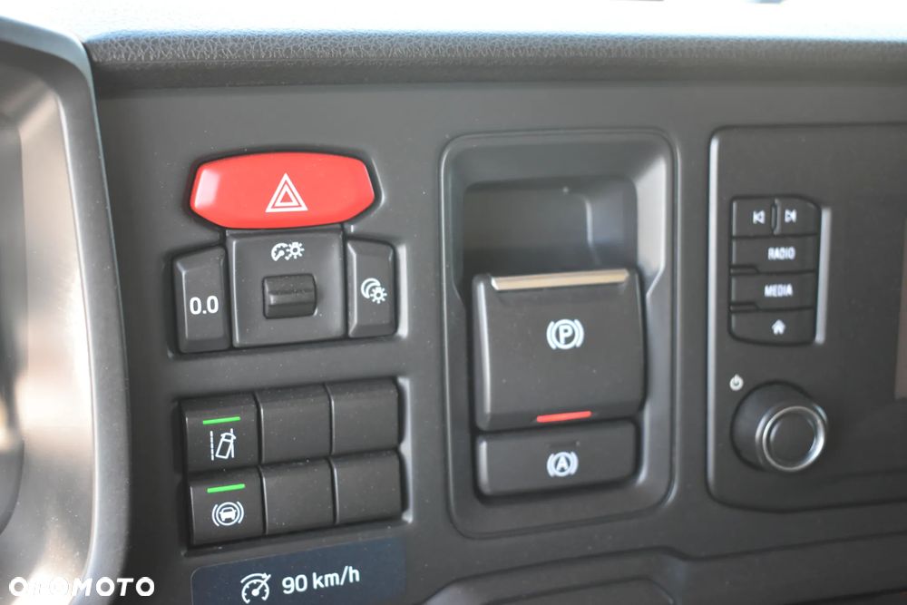 Scania R450 // NAVI // VIRTUAL COCKPIT // 4 PODUSZKI // NOWE OPONY !! // - 28