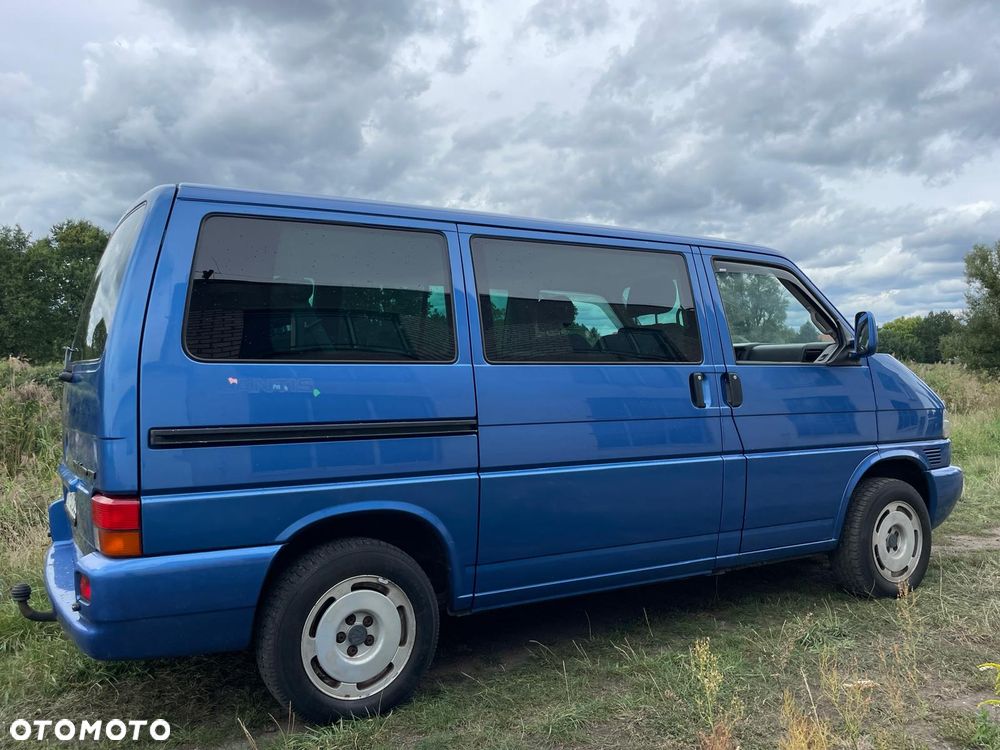 Volkswagen Multivan - 18