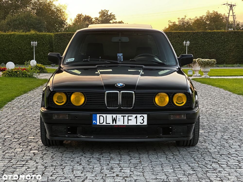 BMW Seria 3 320i - 9