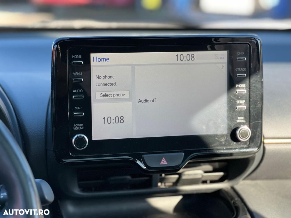 Toyota Yaris Cross - 15