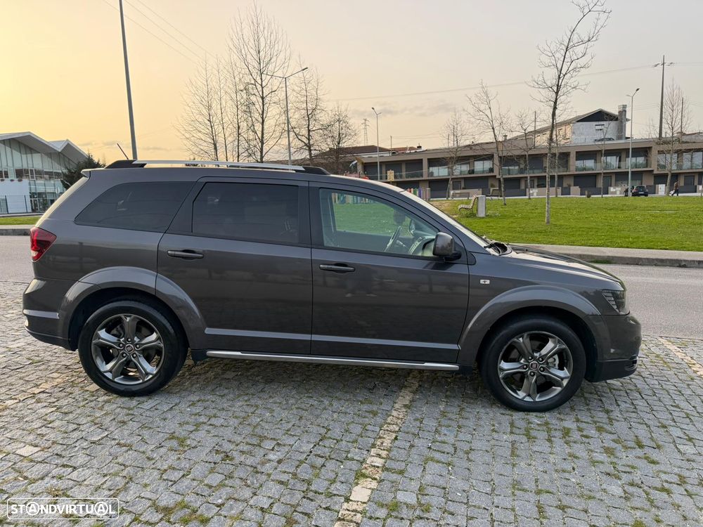 Fiat Freemont 2.0 M-Jet Urban - 9