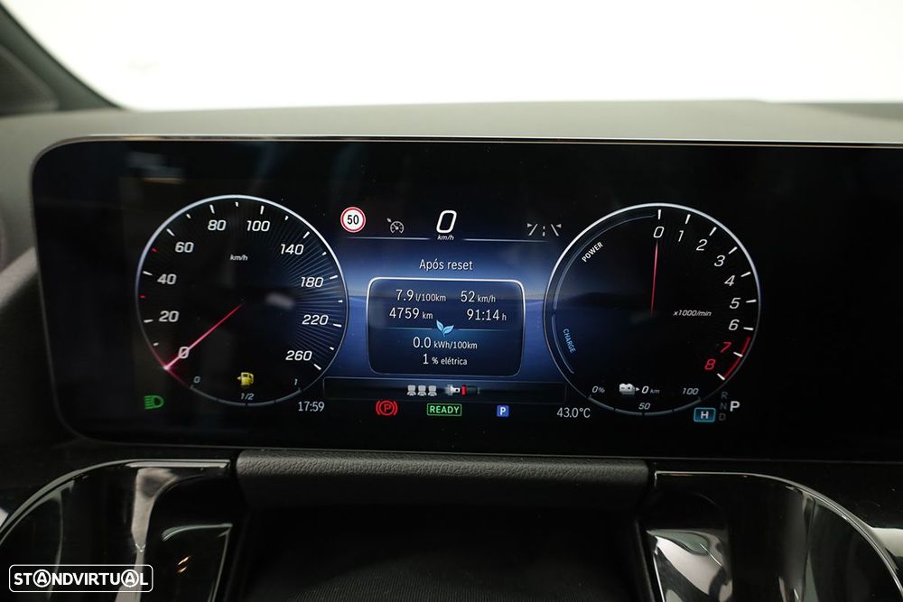 Mercedes-Benz gla-250 e - 17