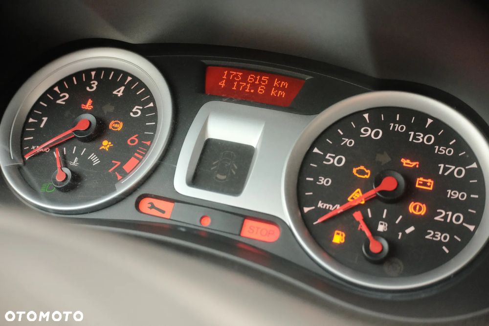 Renault Clio 1.2 16V Expression - 39